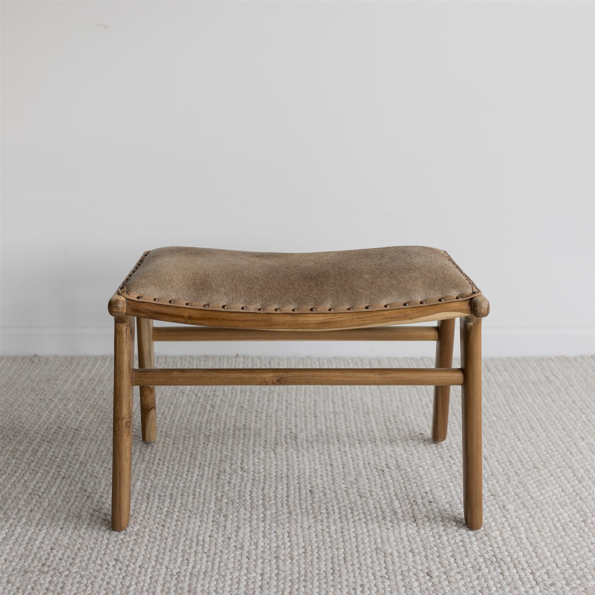 Cowhide Bench (S) 011